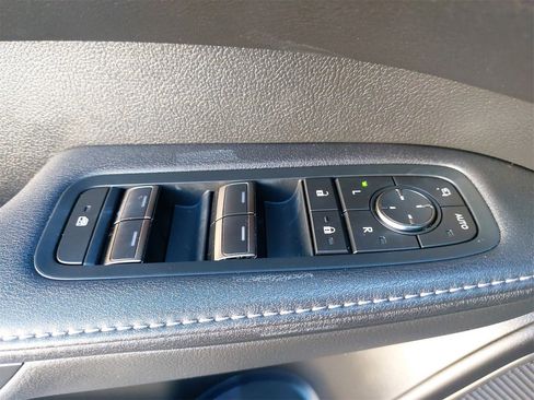 Used 2023 Lexus RX 350 image 32