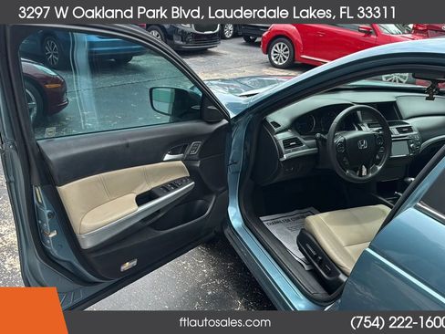 Used 2014 Honda Crosstour EX-L image 17