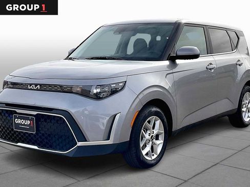 Used 2024 Kia Soul LX w/ Option Group 015 image 1