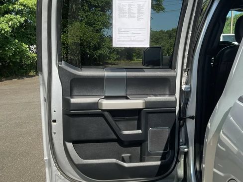 Used 2018 Ford F150 Lariat w/ Equipment Group 502A Luxury AWD/4WD image 45