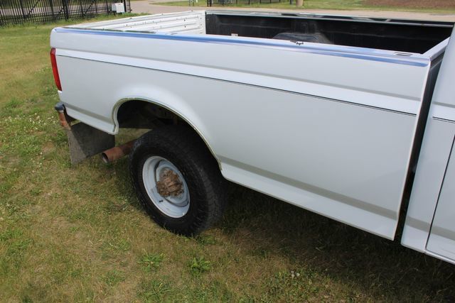 Used 1996 Ford F250 4x4 Regular Cab image 10