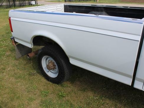 Used 1996 Ford F250 4x4 Regular Cab image 10