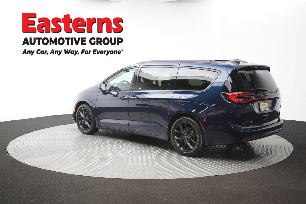 Used 2023 Chrysler Pacifica Touring-L w/ S Appearance Package FWD image 66