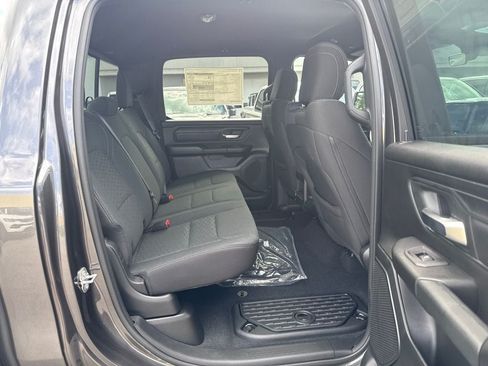 New 2026 RAM 1500 Express AWD/4WD image 22