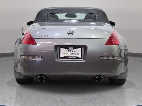 Used 2008 Nissan 350Z Enthusiast RWD image 7