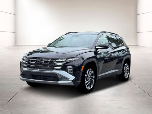 New 2026 Hyundai Tucson Limited FWD image 1
