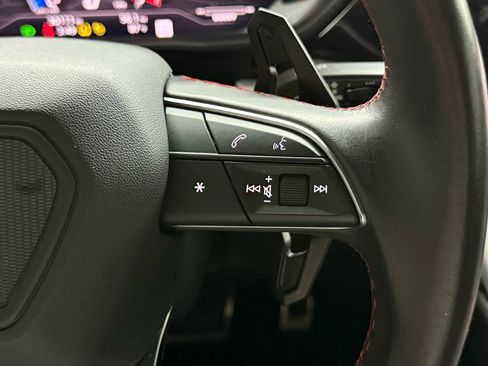 Used 2021 Lamborghini Urus image 34