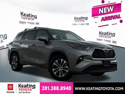 Used 2025 Toyota Highlander XLE