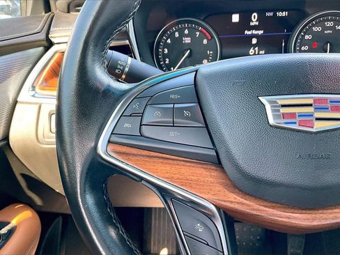 Used 2020 Cadillac XT5 Premium Luxury image 10