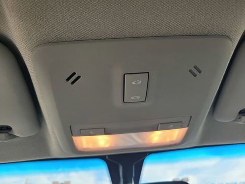 Used 2015 Chevrolet Sonic LT w/ Fun and Sun Package image 22