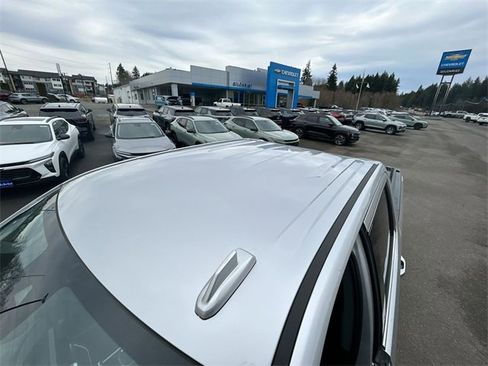 Used 2022 GMC Sierra 1500 SLT w/ SLT Premium Plus Package image 19