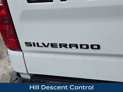 Used 2022 Chevrolet Silverado 1500 Custom Trail Boss w/ LPO, Dark Essentials Package image 28