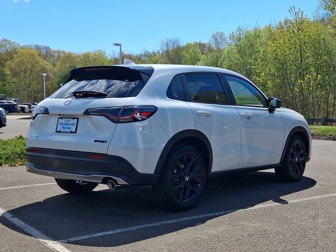 Certified 2024 Honda HR-V Sport image 5