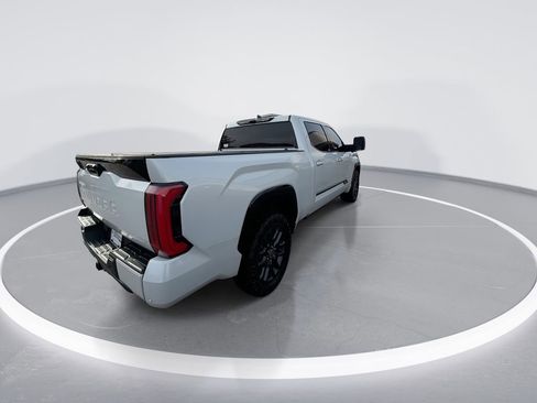 Used 2022 Toyota Tundra Platinum w/ Advanced Package image 8