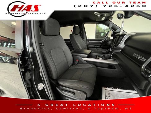 Used 2020 RAM 1500 Big Horn AWD/4WD image 11