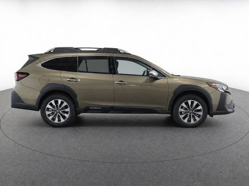 Used 2025 Subaru Outback Touring XT AWD/4WD image 8