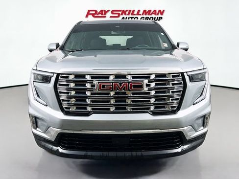 Used 2024 GMC Acadia Denali FWD image 2