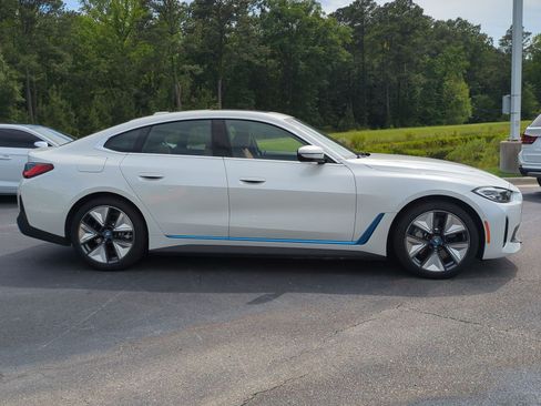 Used 2023 BMW i4 eDrive35 RWD image 11
