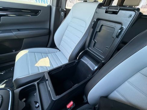 Used 2026 Honda CR-V Sport Touring image 28