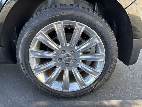 Used 2013 Lincoln MKX AWD image 28