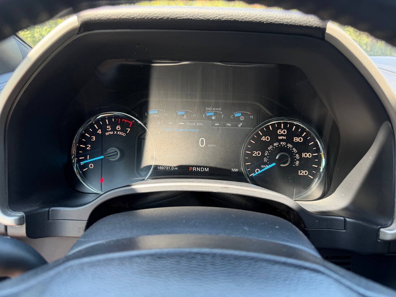 Used 2018 Ford F150 Lariat w/ Equipment Group 502A Luxury AWD/4WD image 25