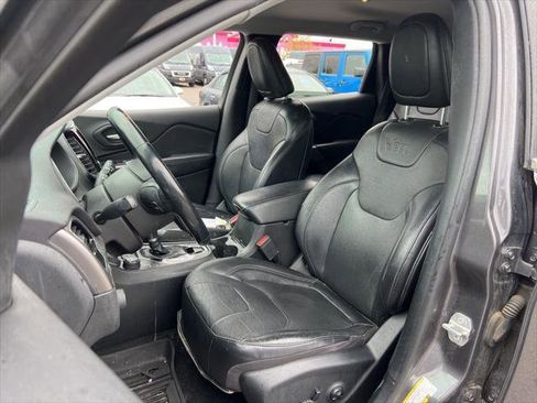 Certified 2020 Jeep Cherokee Limited AWD/4WD image 18