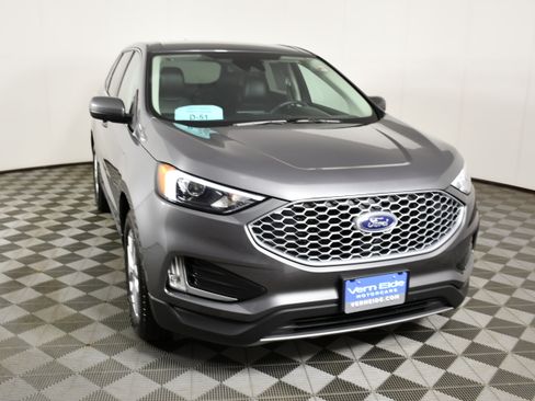 Used 2023 Ford Edge SEL w/ Convenience Package AWD/4WD image 3