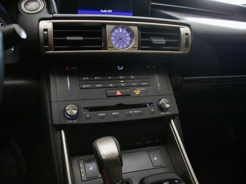 Used 2016 Lexus IS 300 AWD image 34