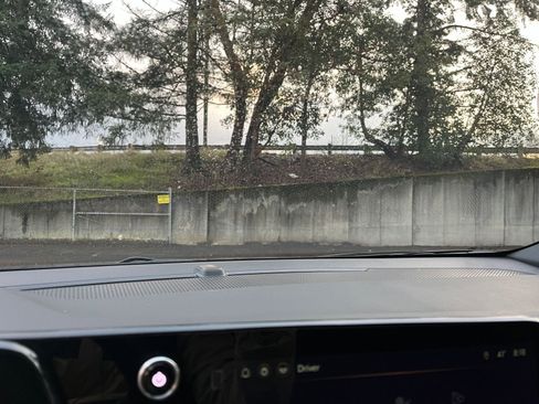 Used 2025 Chevrolet Equinox LT image 18