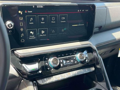 New 2026 GMC Sierra 2500 AT4 w/ Technology Package AWD/4WD image 27