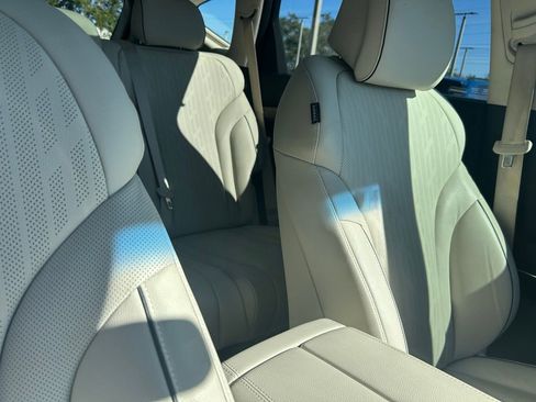 Used 2021 Genesis GV80 2.5T w/ Prestige Package 05 image 35