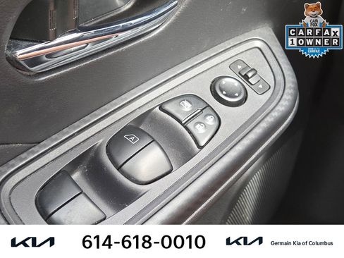 Used 2024 Nissan Versa SV FWD image 26