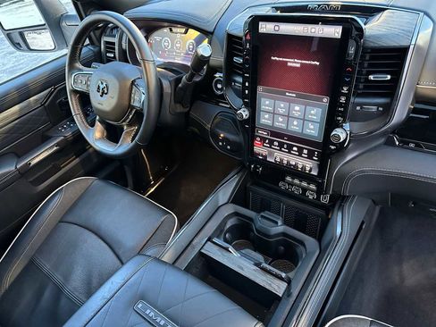 Used 2025 RAM 2500 Limited image 11