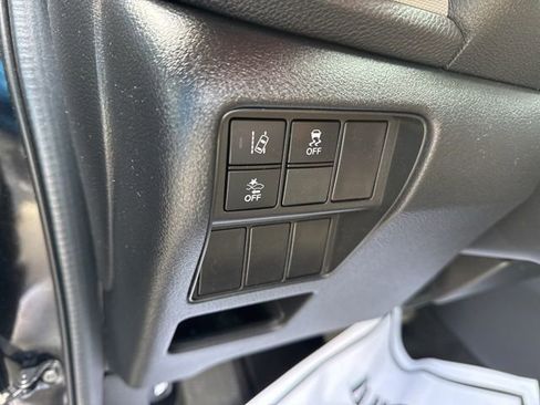 Used 2022 Honda CR-V LX image 12