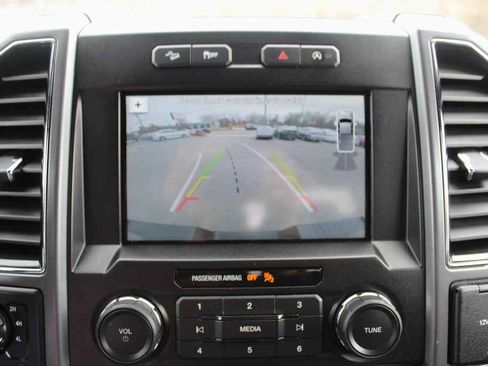 Used 2018 Ford F150 XLT w/ Equipment Group 302A Luxury image 20