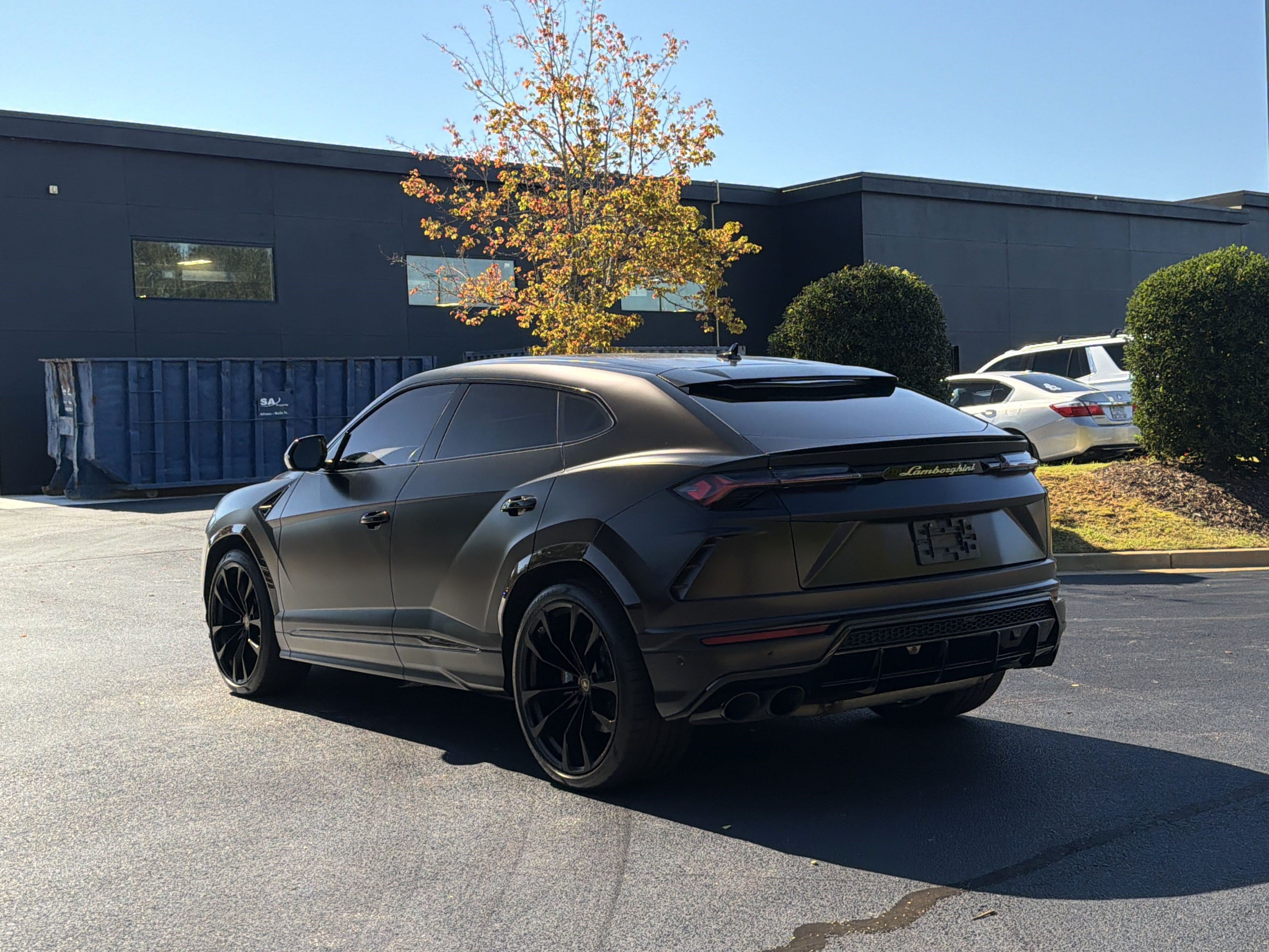 Used 2020 Lamborghini Urus AWD/4WD image 13