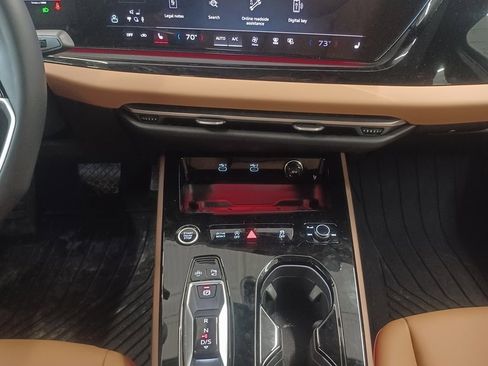 Used 2025 Audi A5 2.0T Premium w/ Convenience Package image 11