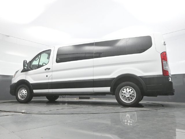 Used 2023 Ford Transit 350 XL AWD/4WD image 32