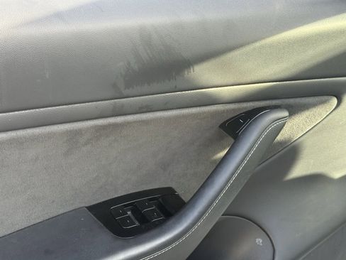 Used 2020 Tesla Model 3 Long Range image 9