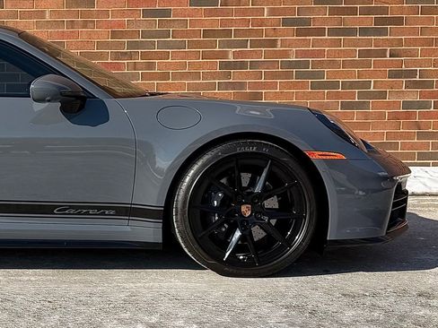 Certified 2025 Porsche 911 Carrera image 11