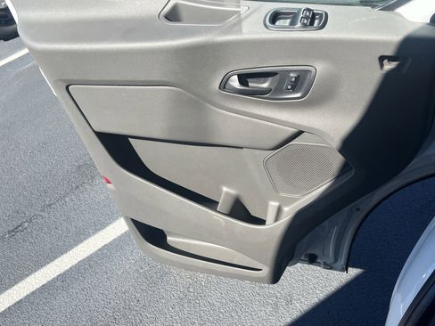 Used 2024 Ford Transit 250 Low Roof w/ Exterior Upgrade Package image 15