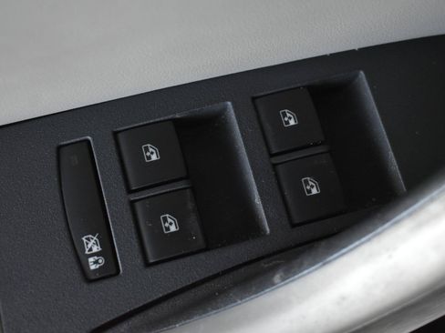 Used 2013 Buick Verano Convenience FWD image 13