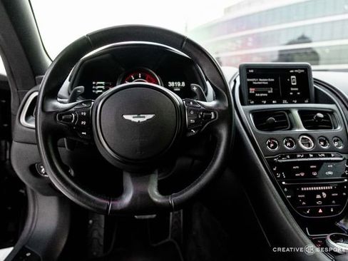 Used 2018 Aston Martin DB11 V12 image 6