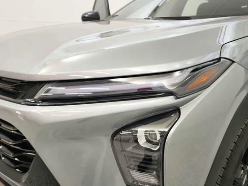 Used 2025 Chevrolet Trax ACTIV w/ Driver Confidence Package image 14