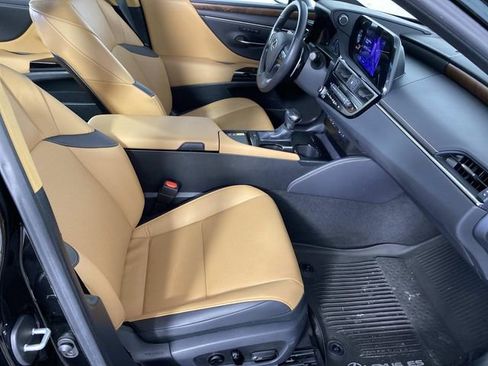 Used 2023 Lexus ES 350 350 w/ Premium Package image 11