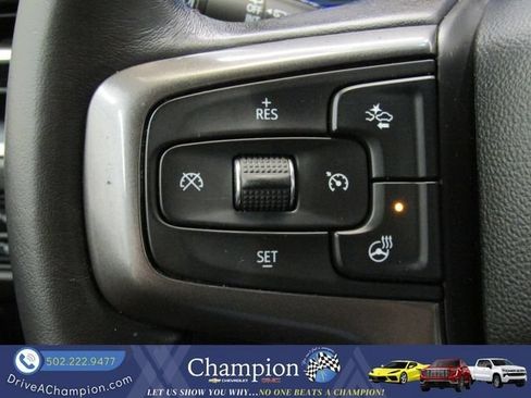 Used 2022 Chevrolet Suburban RST w/ Luxury Package RWD image 33