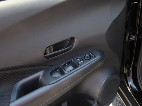 Certified 2025 Nissan Kicks Play S FWD image 13