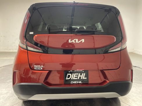 New 2025 Kia Soul LX w/ LX Technology Package image 6