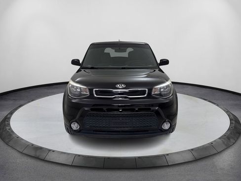 Used 2016 Kia Soul + image 2