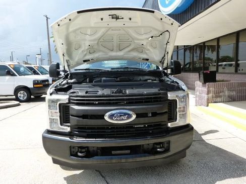 Used 2019 Ford F250 XL RWD image 8